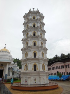 Mangesh_temple_2_native_yoga